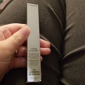Lancome Click and glow highlighting skin fluid